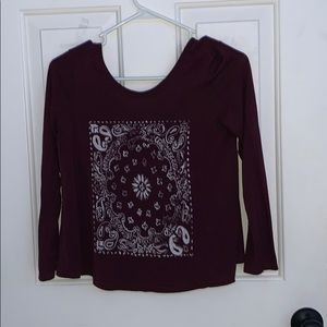 Long sleeve tee